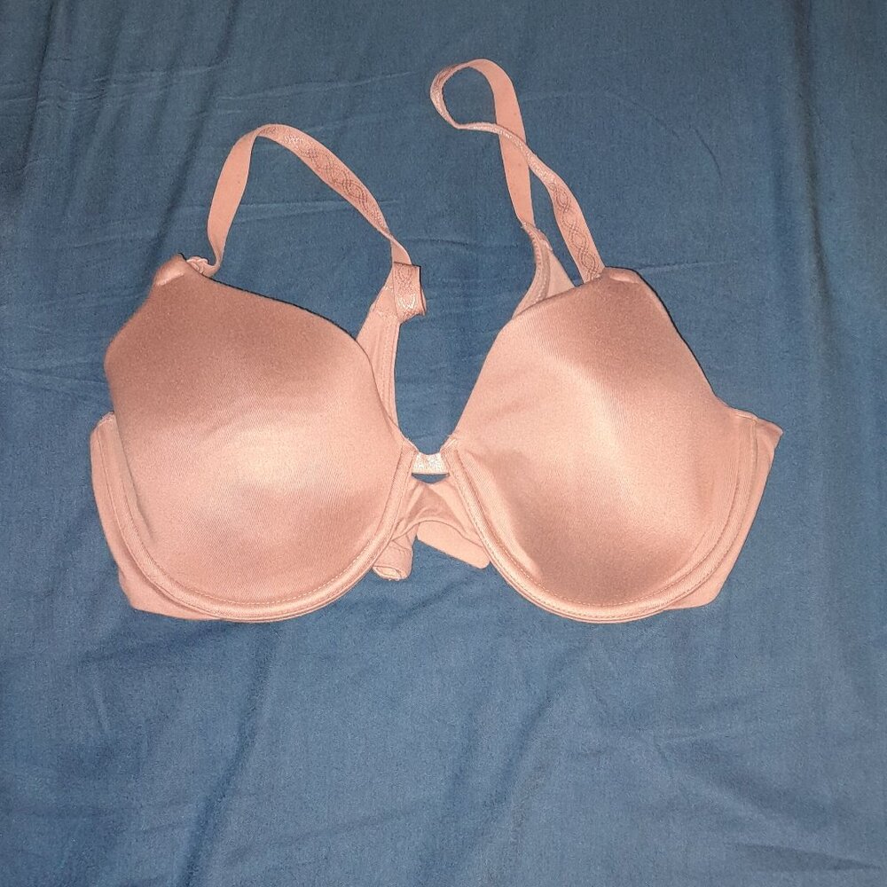 Tan/skin color bra